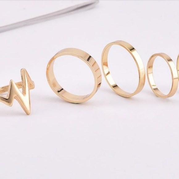 🔥2 for $15🔥 Ring Set Gold - Cocktail Fashion - Picture 2 of 7